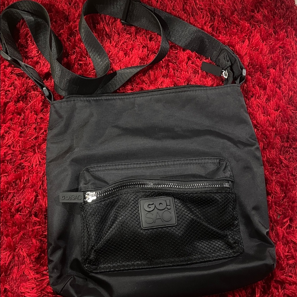 GoSac Black Crossbody Bag